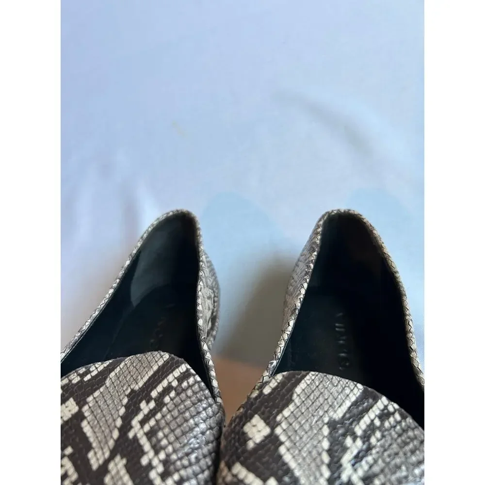 Vince Paz Venetian Snake Print Loafers Flats 6M US or 36 EUR